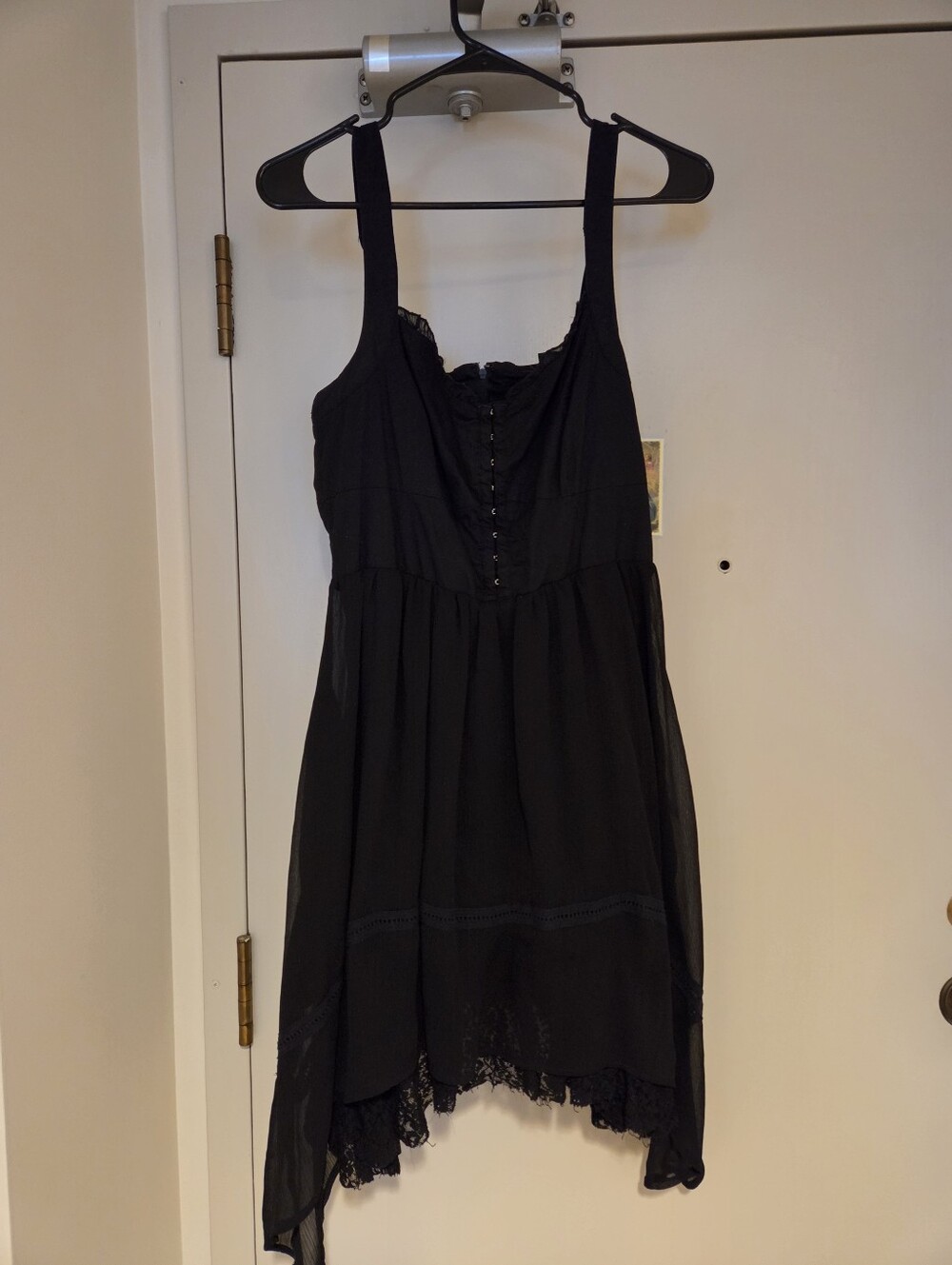 Sz XL Hot Topic Asymmetrical Hem Goth Dress